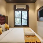 Hotel Sea Breeze