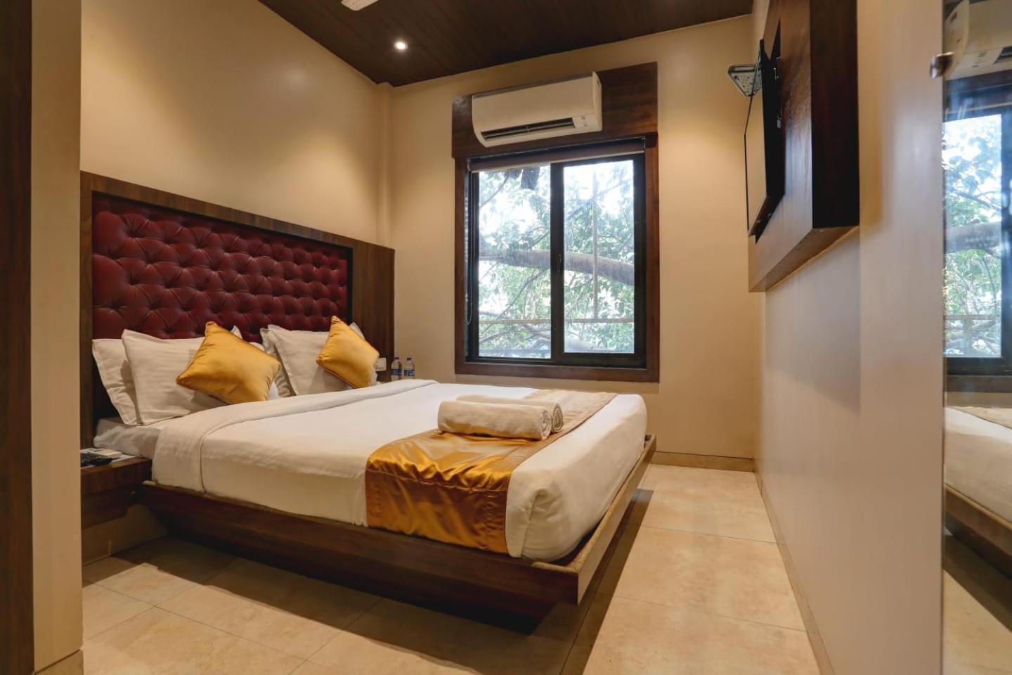 Sea Breeze 3* Bombay